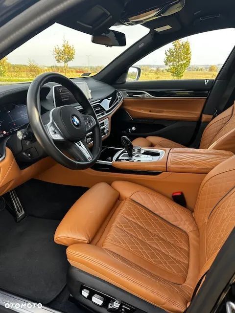 BMW Seria 7 740d xDrive - 18