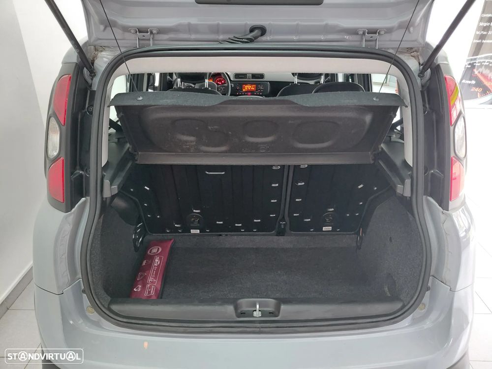 Fiat Panda 1.0 Hybrid City Cross - 28