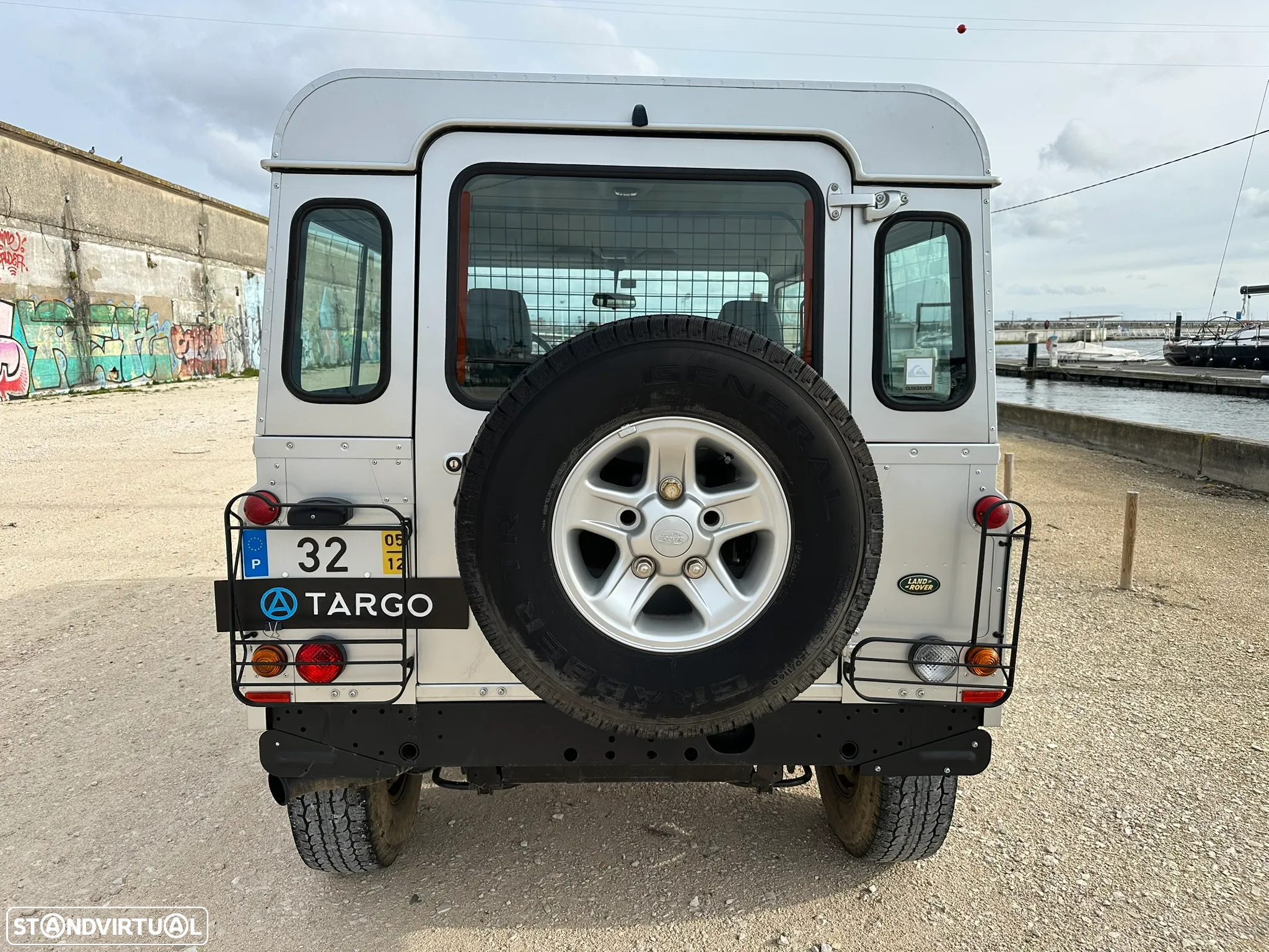 Land Rover Defender 90 SW 2.5 Td5 SE - 10