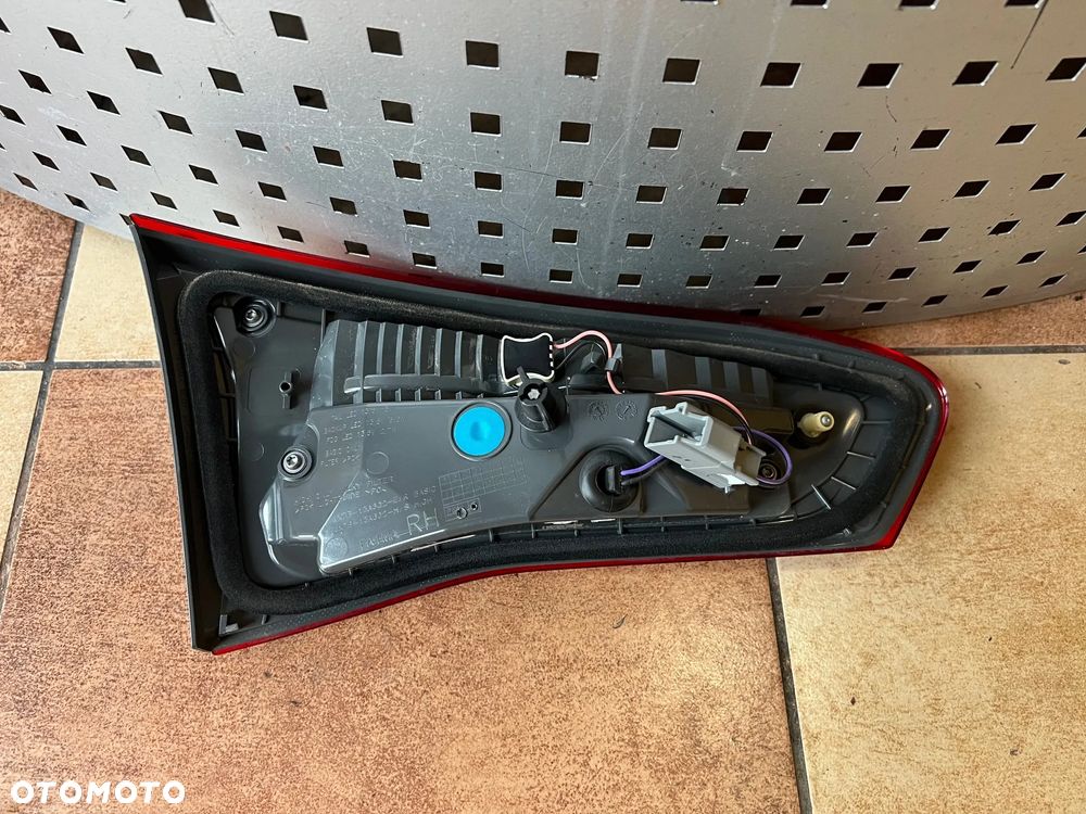 LAMPA TYŁ TYLNA PRAWA W KLAPĘ LED HIGH FORD FOCUS MK4 KOMBI JX7B-13A602-ED - 3