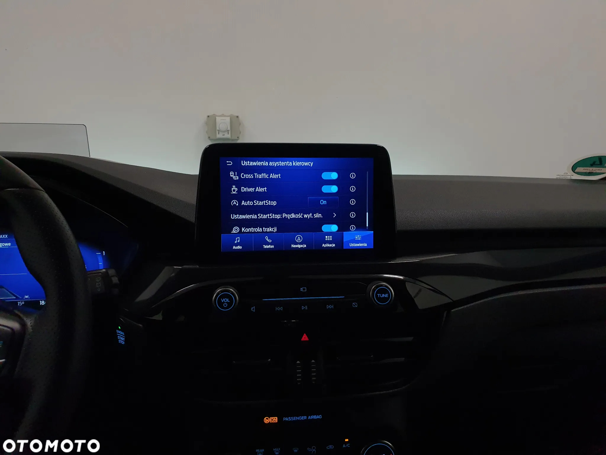 Ford Kuga 2.0 EcoBlue Hybrid ST-LINE X - 22