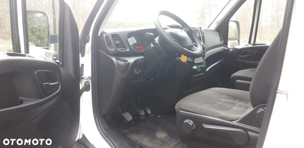 Iveco Daily 35c15 Super Stan chłodnia mrożnia nowy model - 8