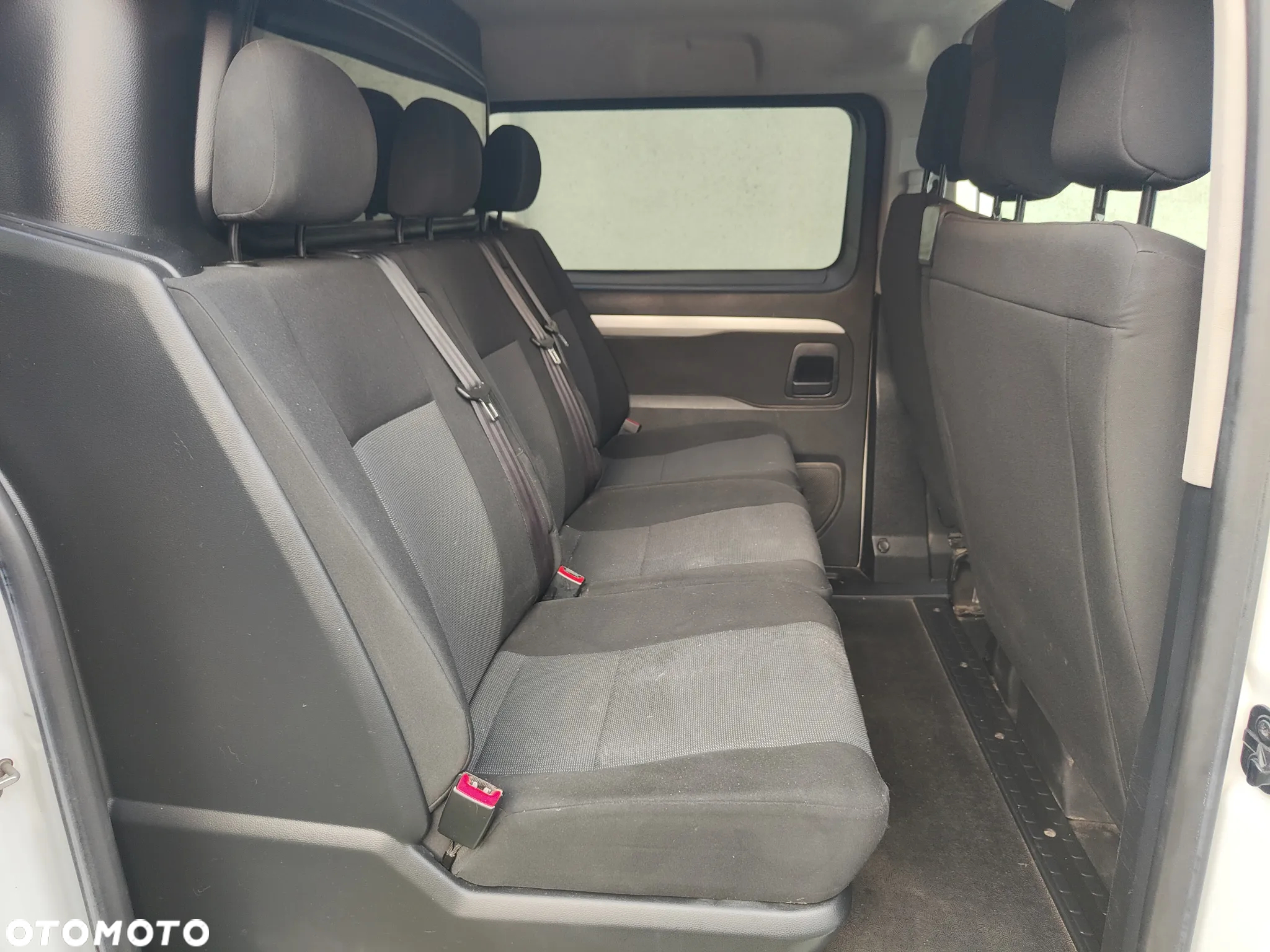 Peugeot Expert 2.0 BlueHDi Long 2,9t Premium (bryg.) - 7