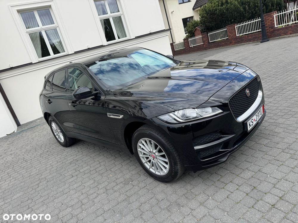 Jaguar F-Pace 20d AWD R-Sport - 6