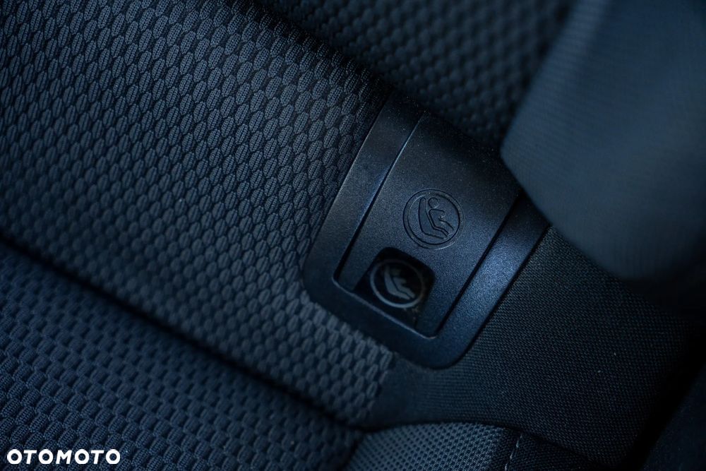 Volkswagen Golf 1.6 BlueTDI DSG Comfortline - 22