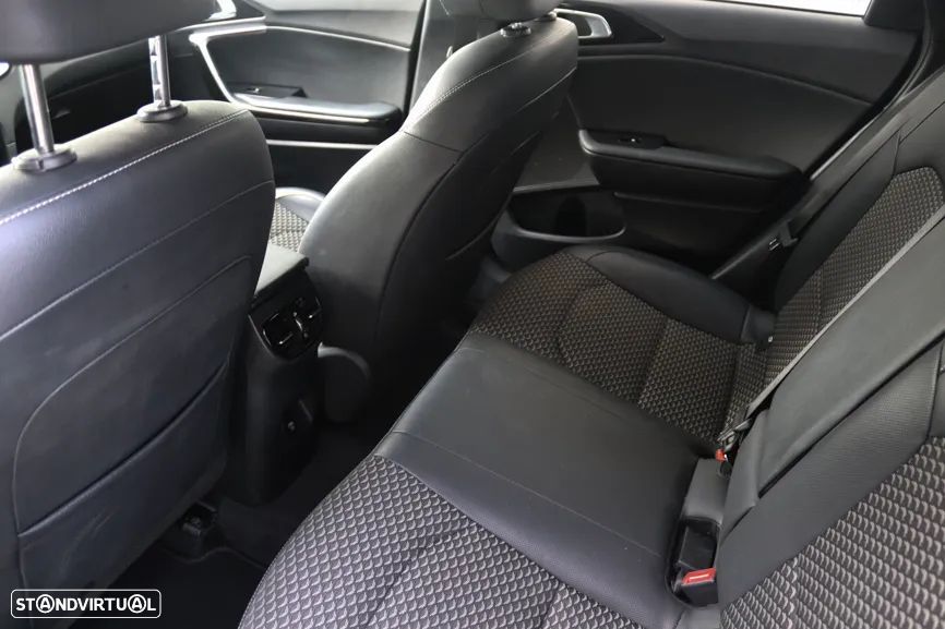 Kia Ceed SW 1.0 T-GDI Drive - 24