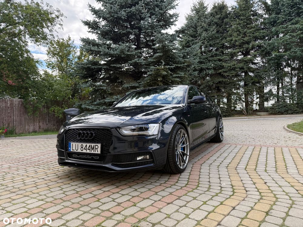 Audi A4 Limousine - 11