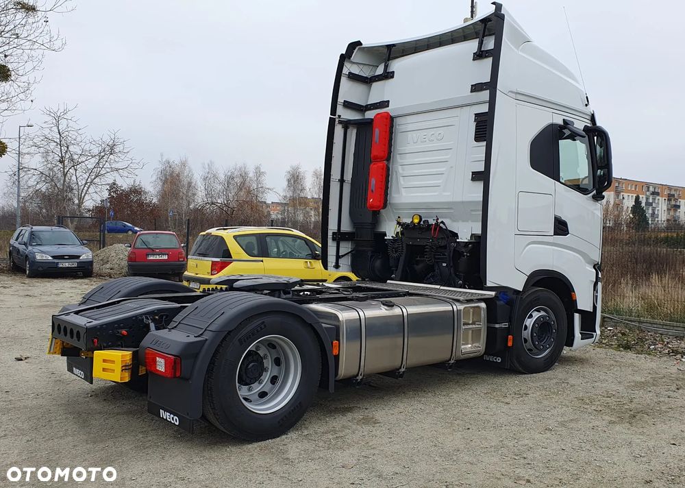 Iveco S-WAY 490 - 4