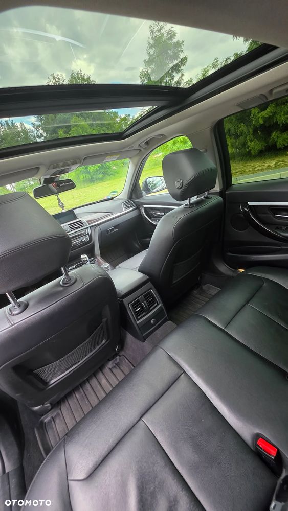 BMW Seria 3 320d Luxury Line - 15