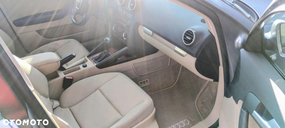 Audi A3 Sportback 1.6 tiptronic Attraction - 12