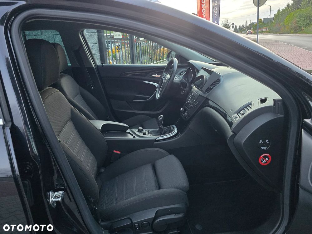 Opel Insignia 1.6 Turbo Cosmo - 25