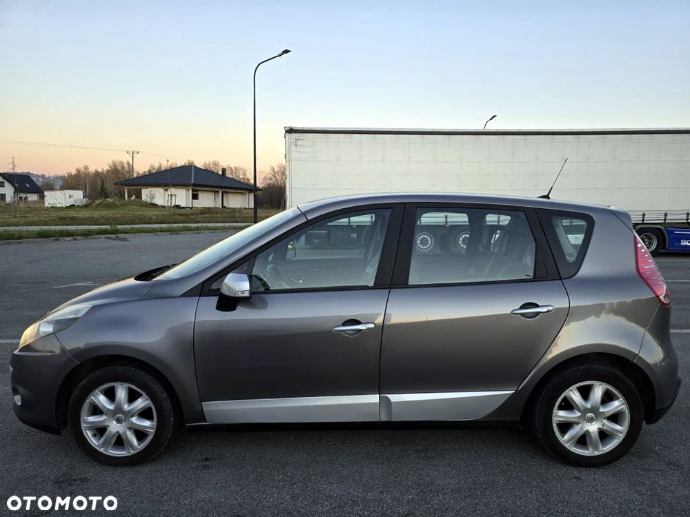 Renault Scenic 1.5 dCi Avantage - 33