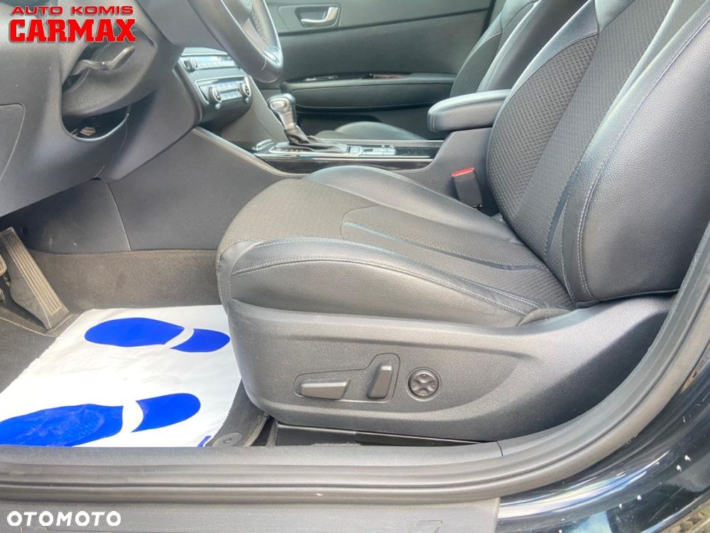 Kia Optima - 16