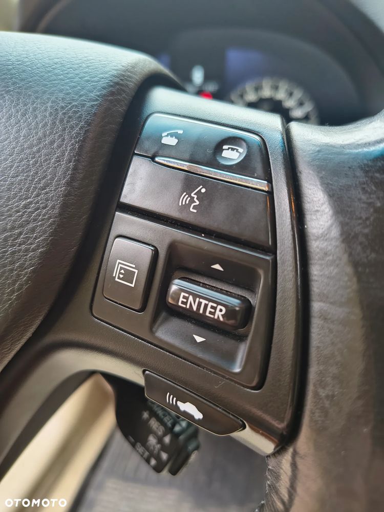 Lexus RX - 16