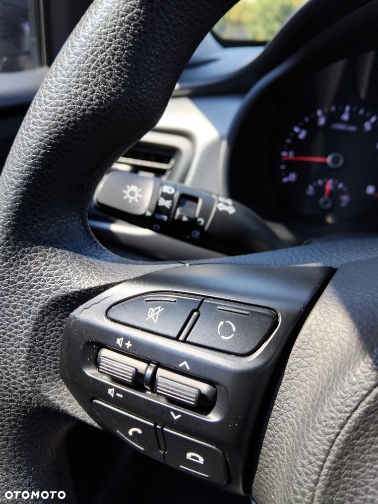 Kia Rio 1.2 M - 9