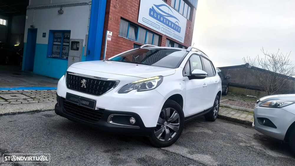 Peugeot 2008 1.6 BlueHDi Style - 9
