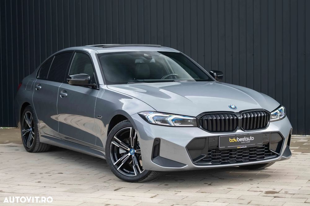 BMW Seria 3 330e Aut. M Sport - 22