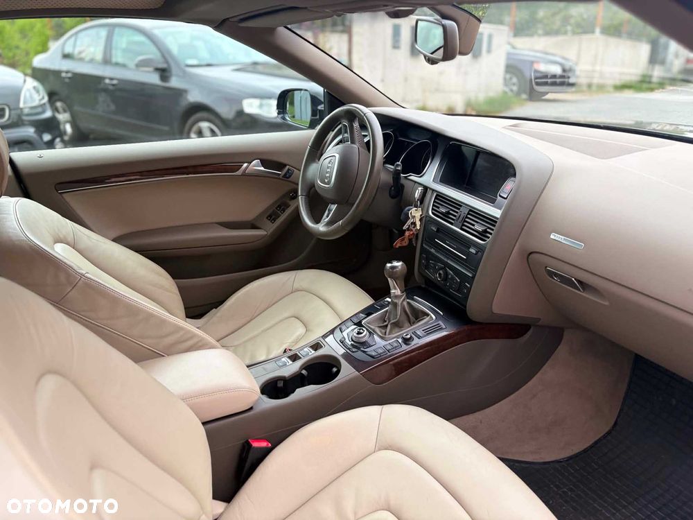 Audi A5 Cabrio - 8