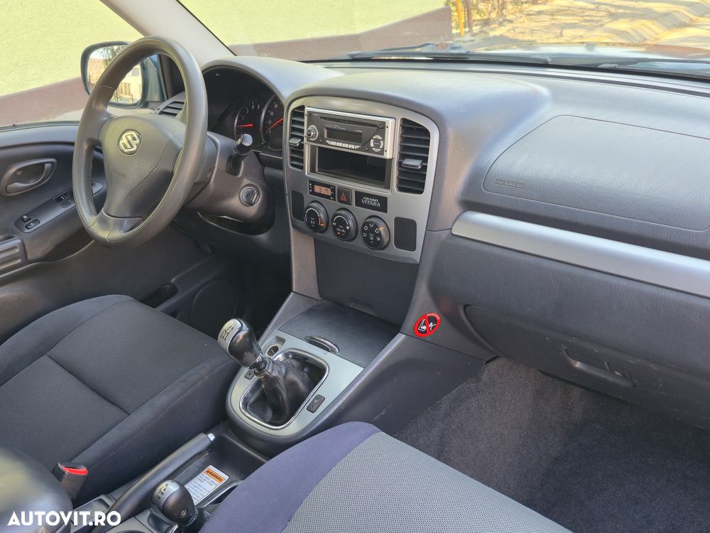 Suzuki Grand Vitara 2.0 TD Comfort - 10
