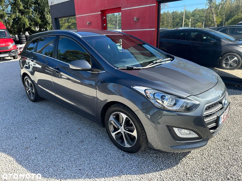 Hyundai i30 Kombi 1.6 CRDI Passion - 14