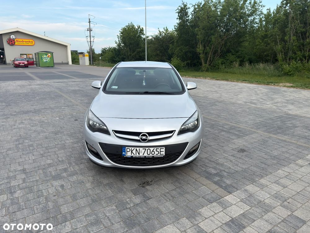 Opel Astra - 2