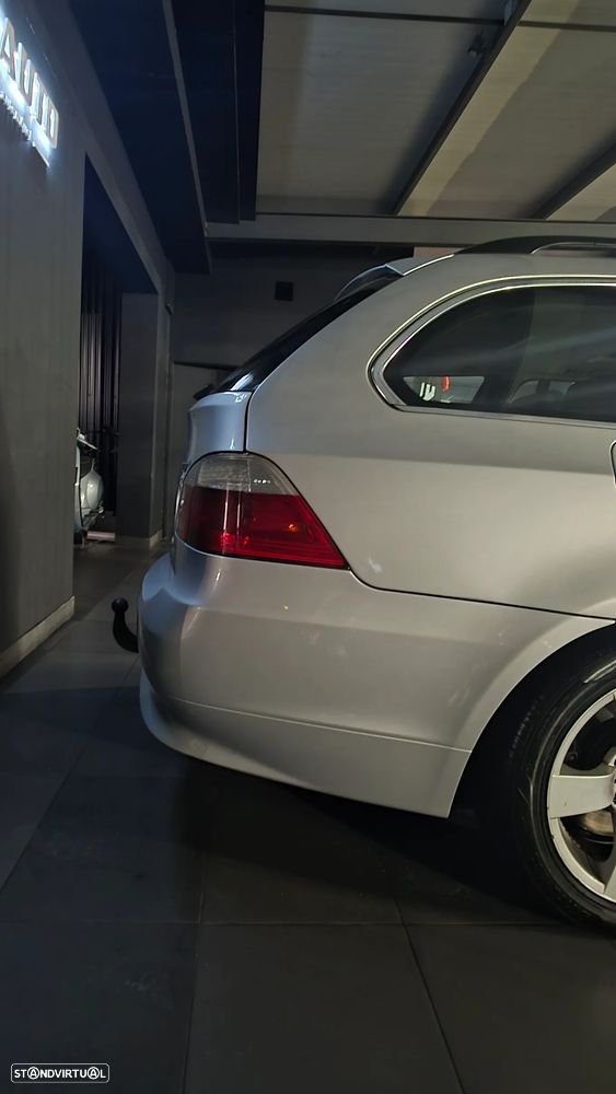 BMW 520 dA Touring Executive - 9