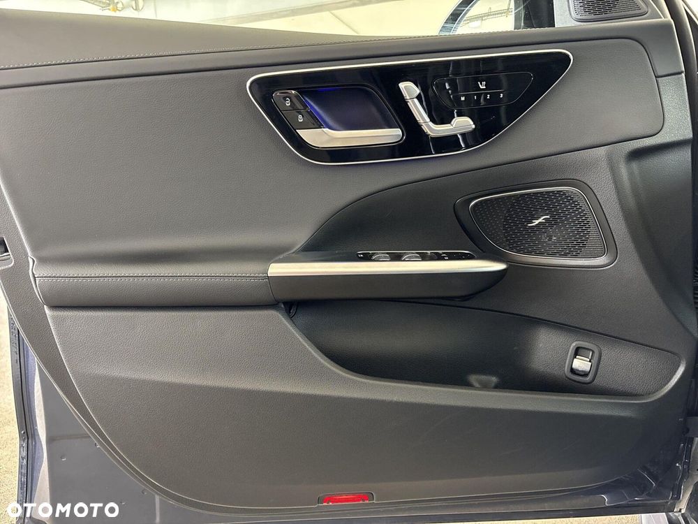 Mercedes-Benz Klasa C - 16