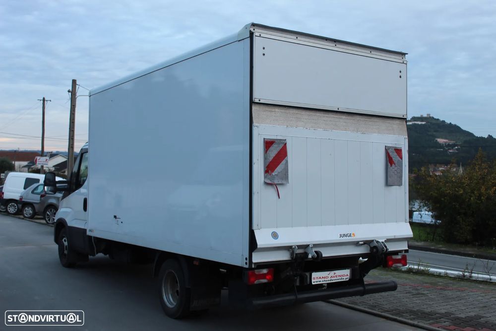 Iveco Daily 35-160 // Contentor + Plataforma // 2024 - 6