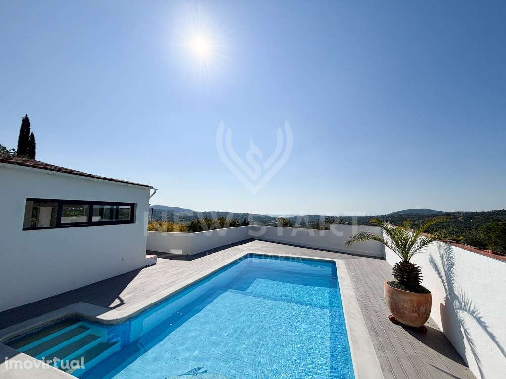 Moradia independente com vista mar perto de Santa Barbara de Nexe - Grande imagem: 3/21