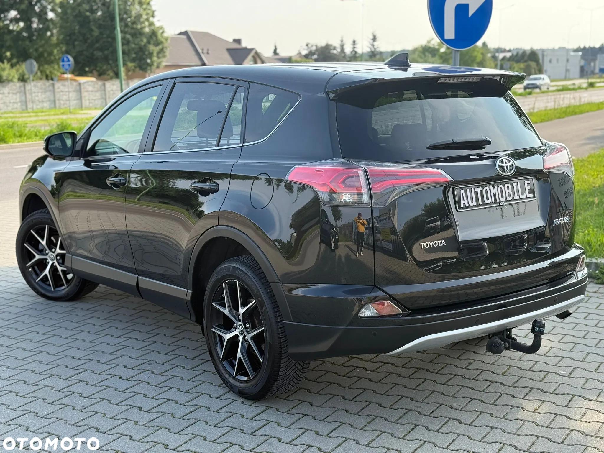 Toyota RAV4 2.0 D-4D Premium 4x2 - 2