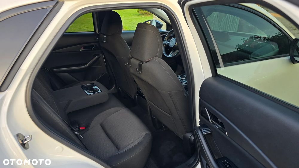 Mazda CX-30 SKYACTIV-X 2.0 M-Hybrid AWD SELECTION - 28