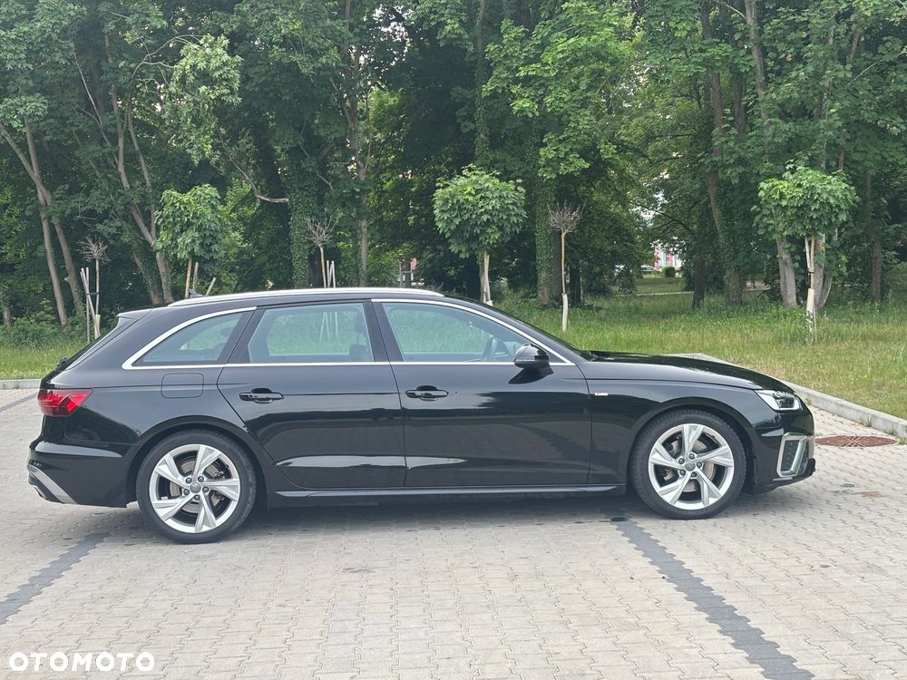 Audi A4 Avant 35 TDI mHEV S Line S tronic - 16