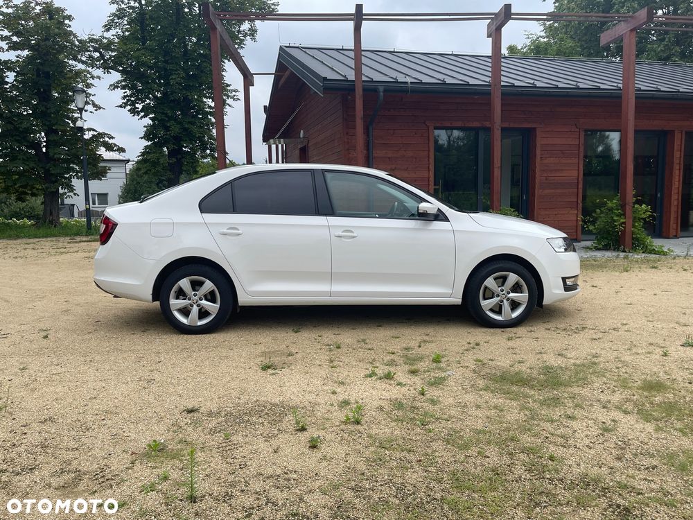 Skoda RAPID 1.0 TSI Ambition - 25