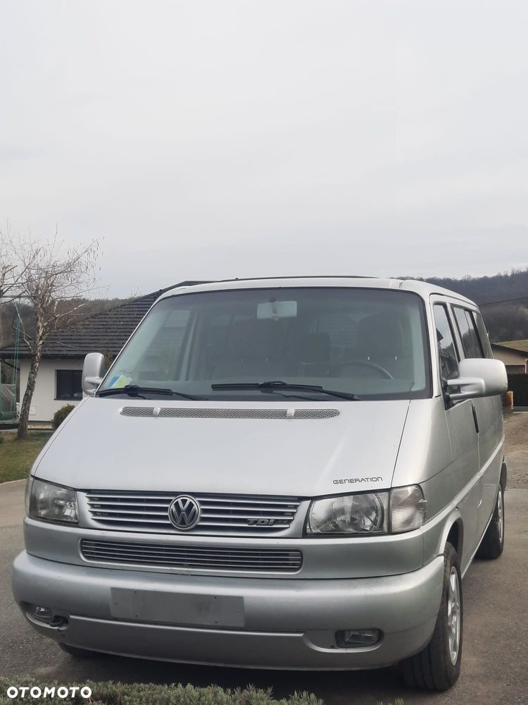 Volkswagen Multivan Standard - 10