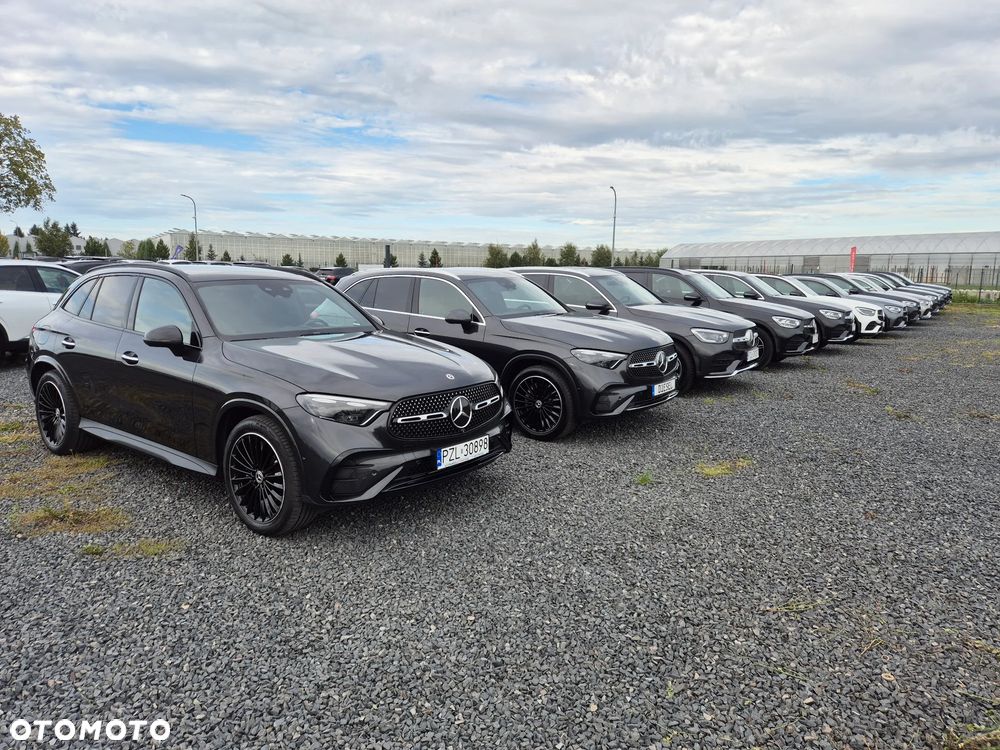 Mercedes-Benz GLC 300 de 4Matic 9G-TRONIC AMG Line Plus - 23
