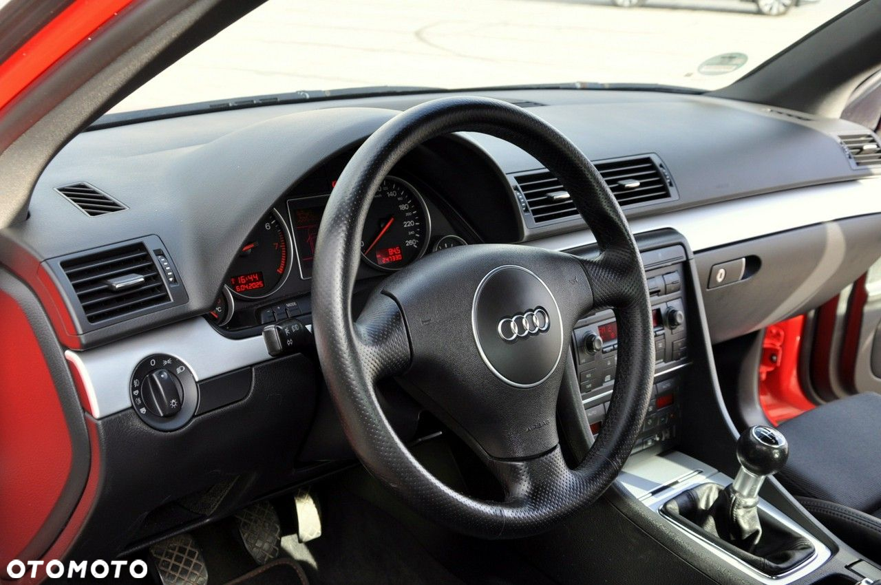 Audi A4 - 25