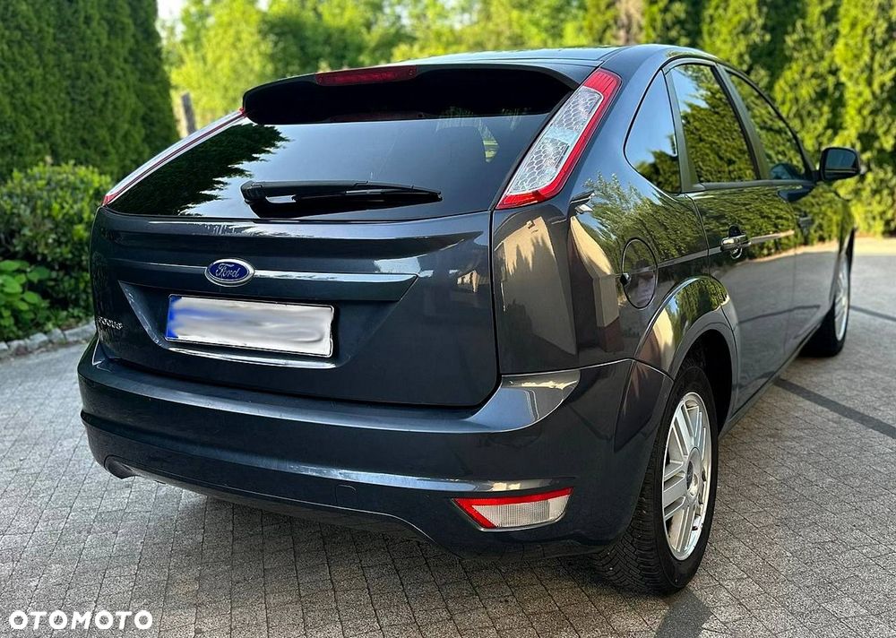 Ford Focus - 12