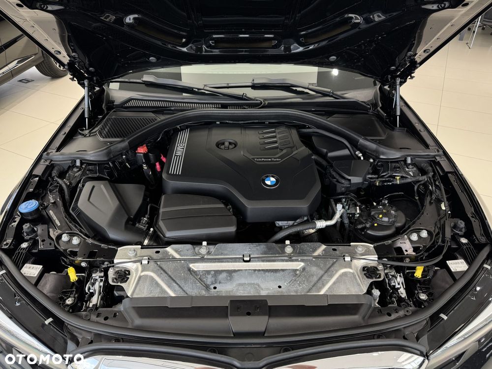 BMW Seria 3 318i Advantage - 20