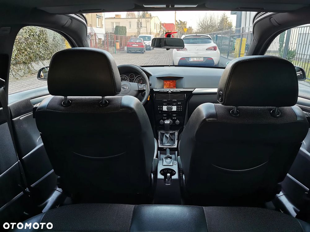 Opel Astra 1.8 Limited - 30