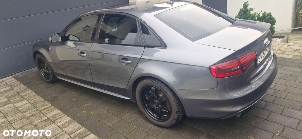 Audi A4 2015 photo 4