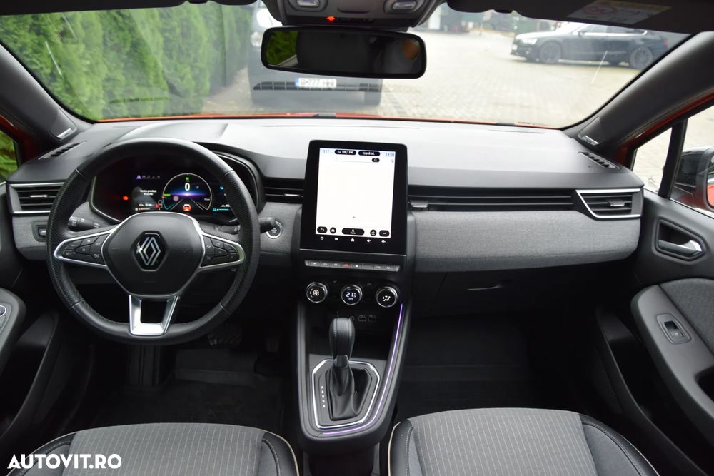 Renault Clio V full hybrid 145 Techno - 7