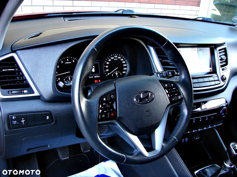 Hyundai Tucson 1.6 GDI BlueDrive Comfort 2WD - 19