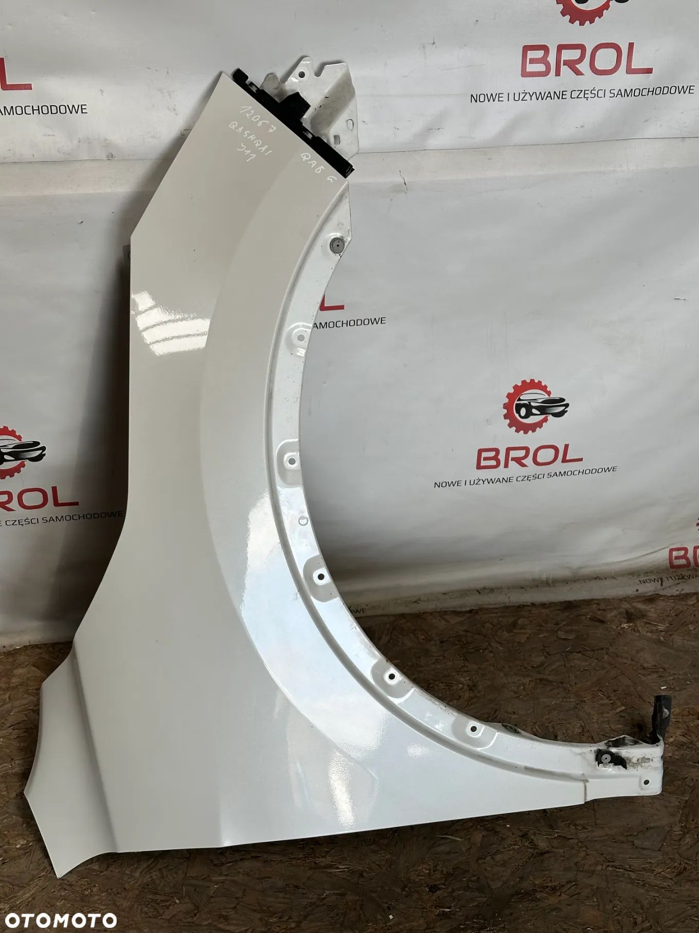 BŁOTNIK PRZEDNI PRAWY NISSAN QASHQAI J11  QAB G - 1