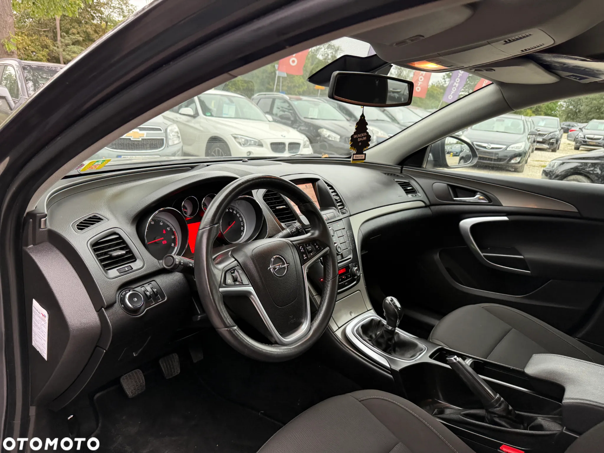 Opel Insignia 1.8 - 28