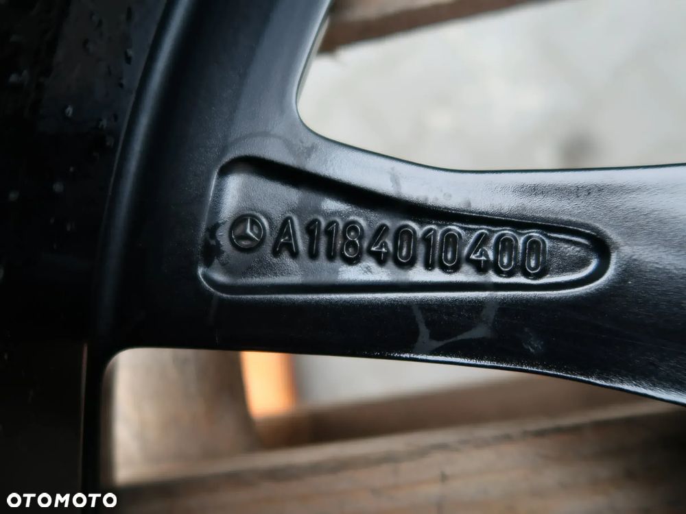 216 Felga Aluminiowa Mercedes A1184010400 8,5x19 et55,2 - 2