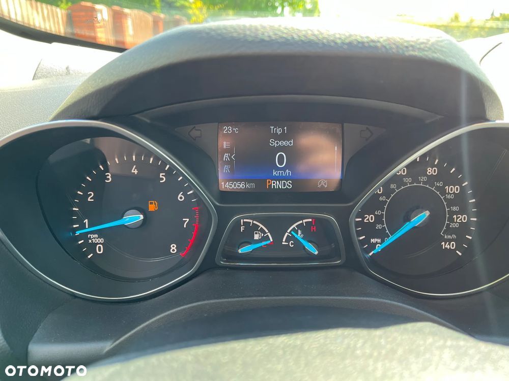 Ford Kuga - 19