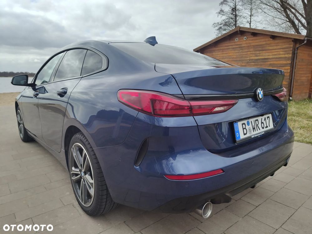 BMW Seria 2 218d Sport-Aut Sport Line - 7