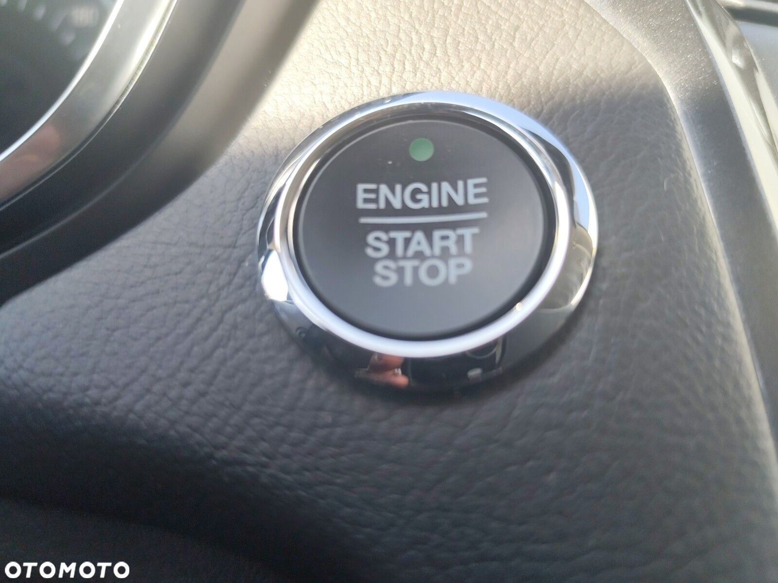 Ford Mondeo - 28