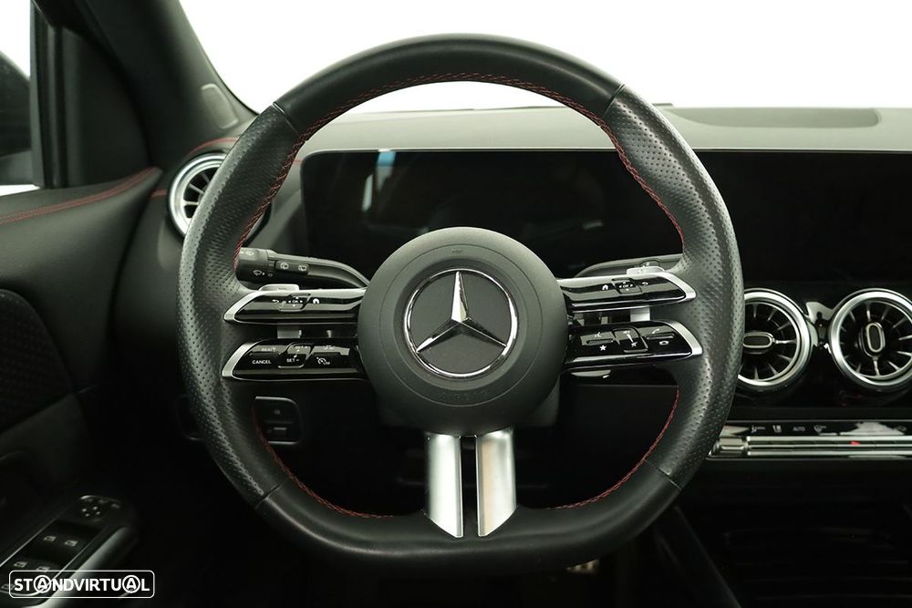 Mercedes-Benz EQA 250+ AMG Line - 14