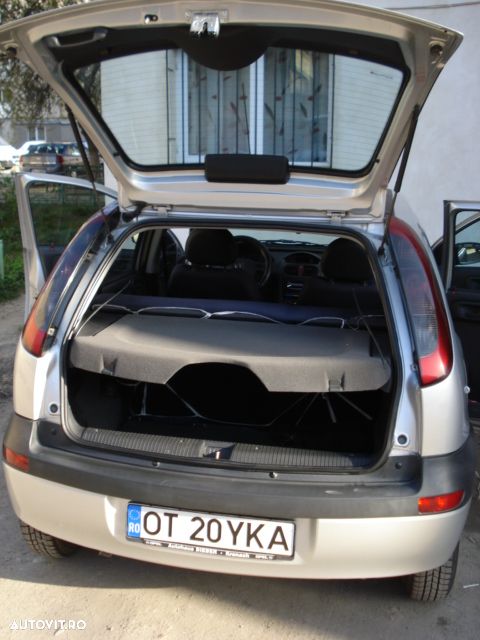 Opel Corsa - 10